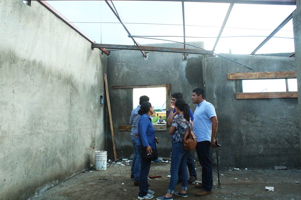 Especialistas de la Universidad de Cataluna y MTI visitan la Planta de Panelconsa (5)